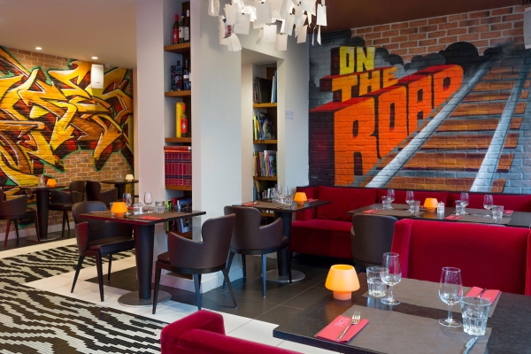 Hotel N'vY Manotel